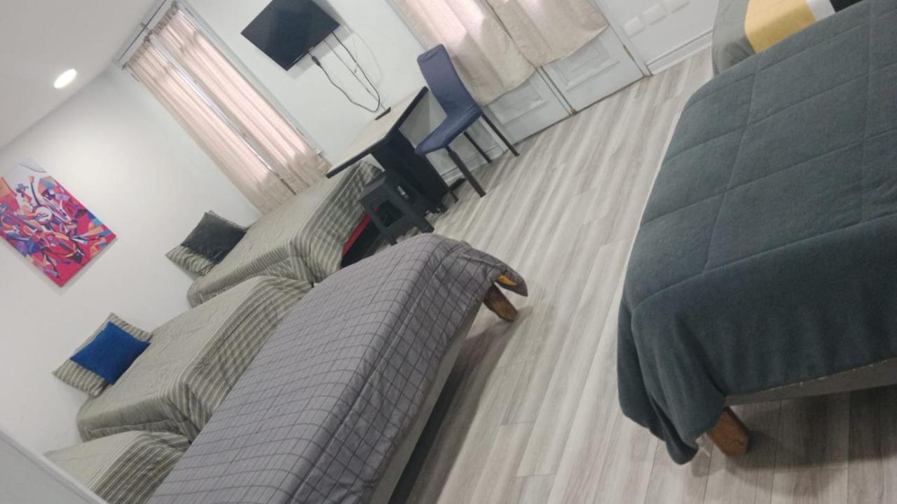 Hotel Hostal Mancora Monjitas 755 Santiago de Chile Zewnętrze zdjęcie